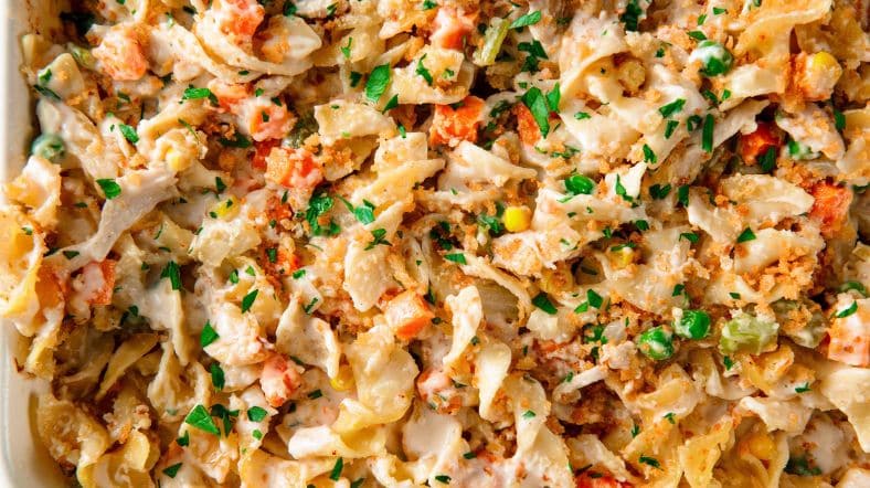 Creamy Chicken Pot Pie Noodles
