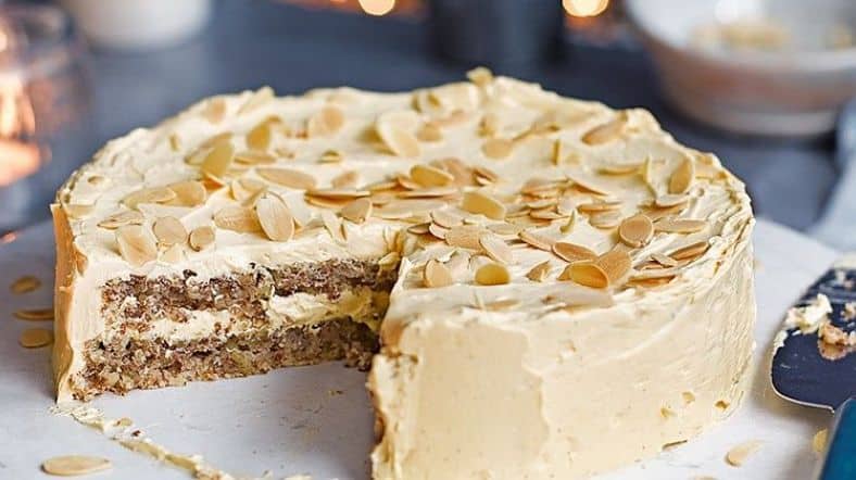 Delicious Almond Cake Recipe
