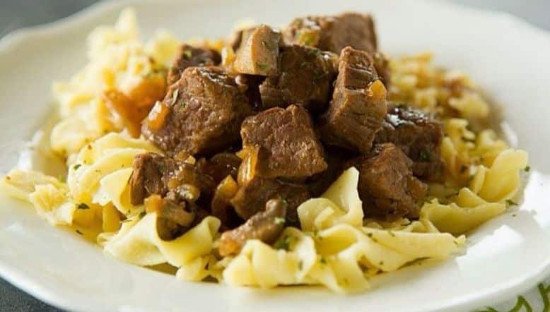 Crockpot Beef Noodles