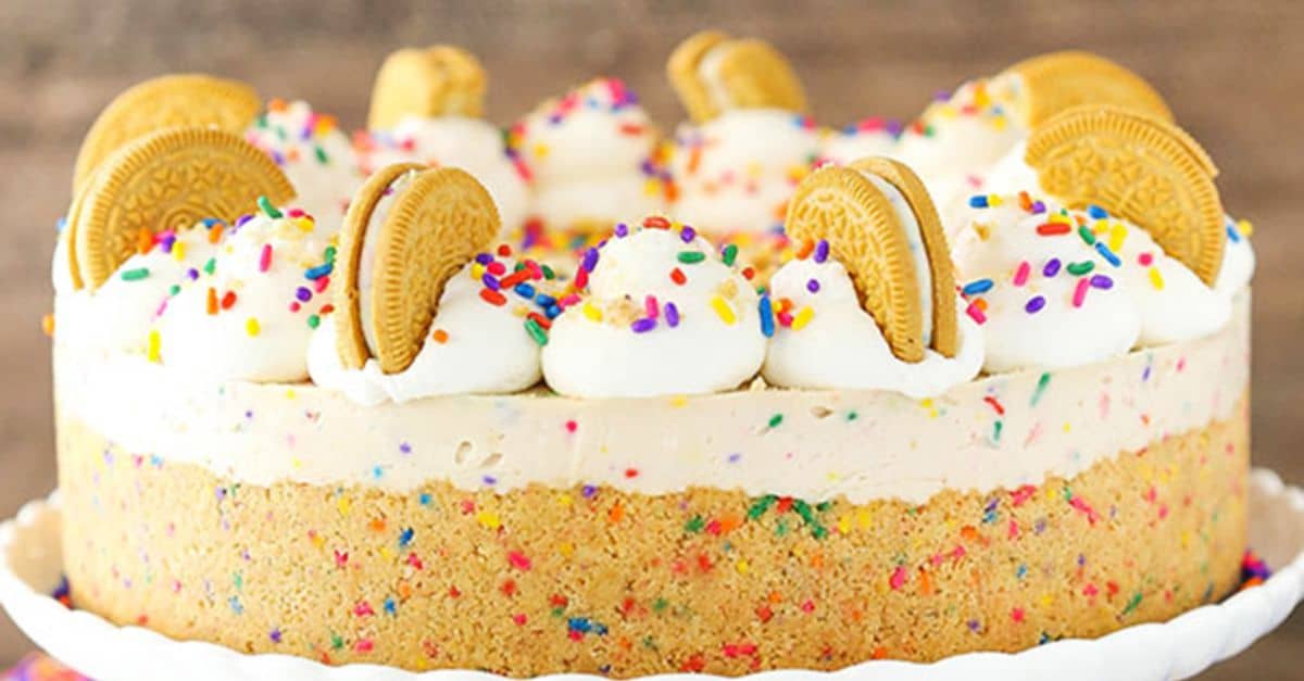 Funfetti Cheesecake Cake