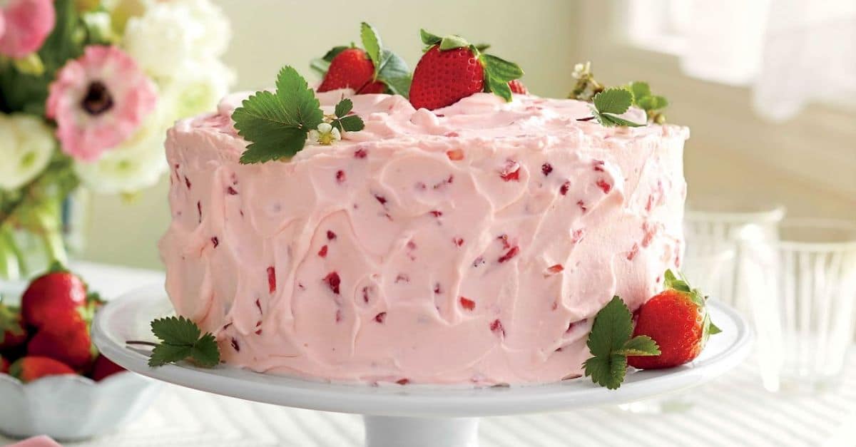 Strawberry Wet Cake Recipe